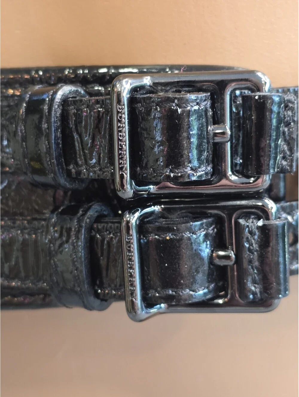 Burberry Black Patent Leather Belt Size 38/95 - Embossed Equestrian Knight - MIN